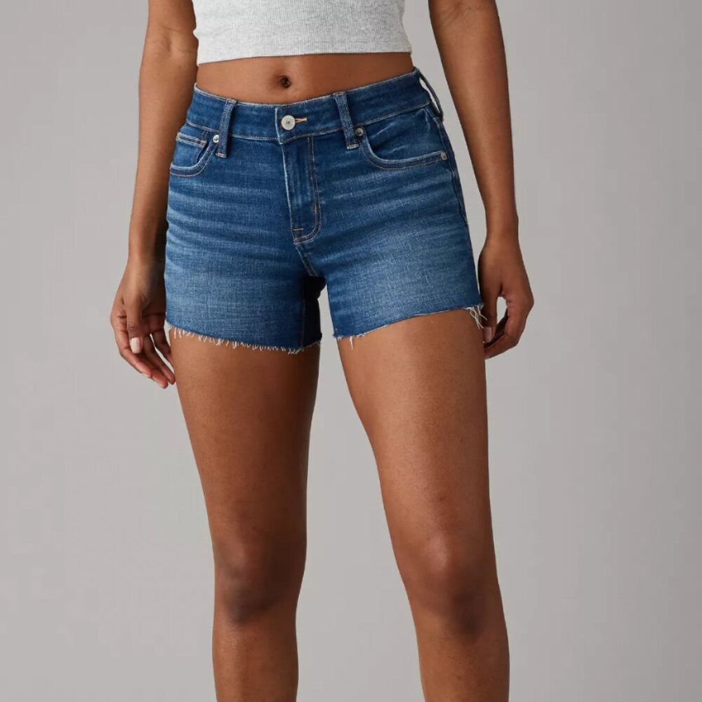 NWOT American Eagle Super Stretch Midi Denim Jean Shorts Summer Comfy Staple